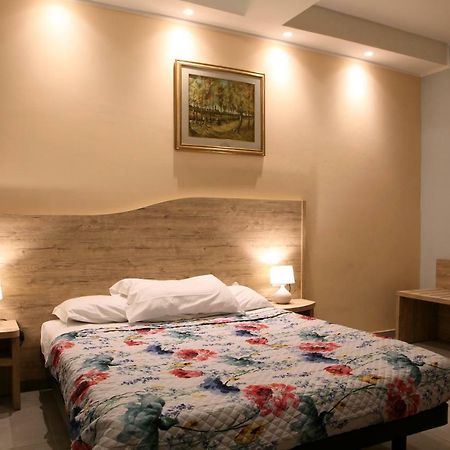 La Casa Di Nonno Giulio Bed & Breakfast Porto Sant'Elpidio Luaran gambar